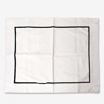 Наволочки черные, 2 шт. Madison