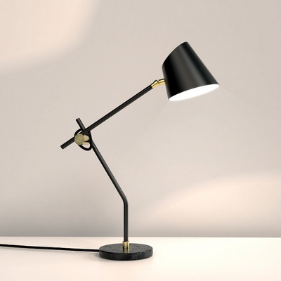Hartau Table Black / Brass Настольная лампа Hartau Table Black / Brass Настольная лампа