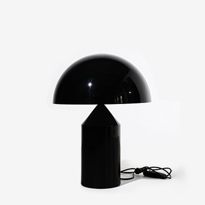 Настольная лампа черная Atollo