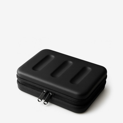 Shell Black Футляр для гаджетов L 