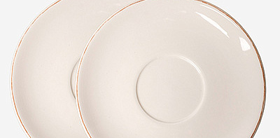 Набор белых тарелок 2 шт.