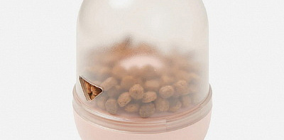 Capsule Pink Игрушка-фидер для собак