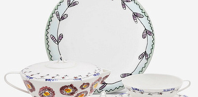 Чайный сервиз на 4 персоны Midnight Flowers Anemone & Blossom Milk 