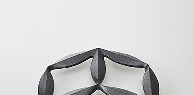 Shitsupotsunagi Подставка для чайника L