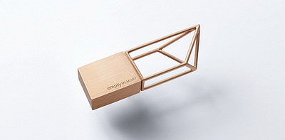 Empty Memory Gold USB-накопитель
