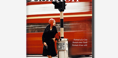 London. Portrait of a City Книга