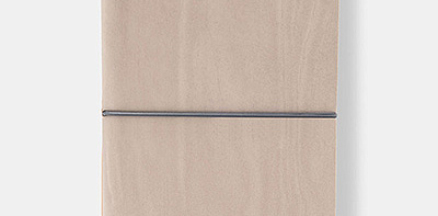 Ежедневник нелинованный в розовой обложке Classic