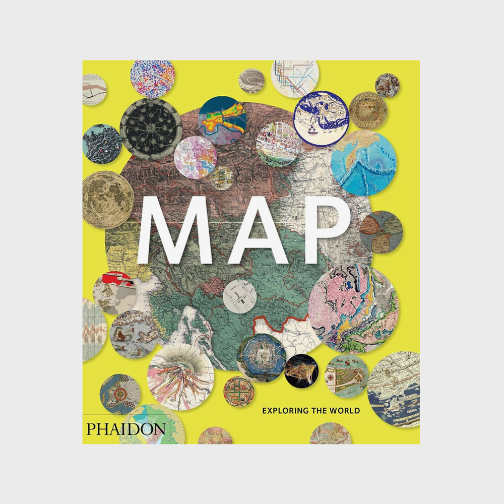Map: Exploring the World Книга