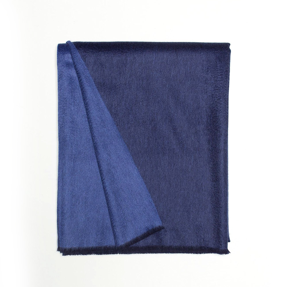 

Vale Reversible Navy Ink Плед