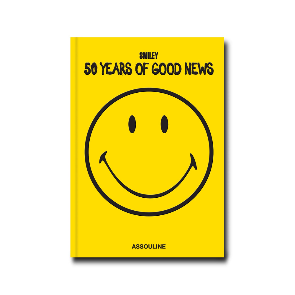 Smiley: 50 Years of Good News Книга wonderland annie leibovitz книга