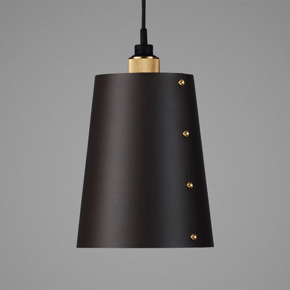 

Hooked 1.0 Large Brass Подвесной светильник