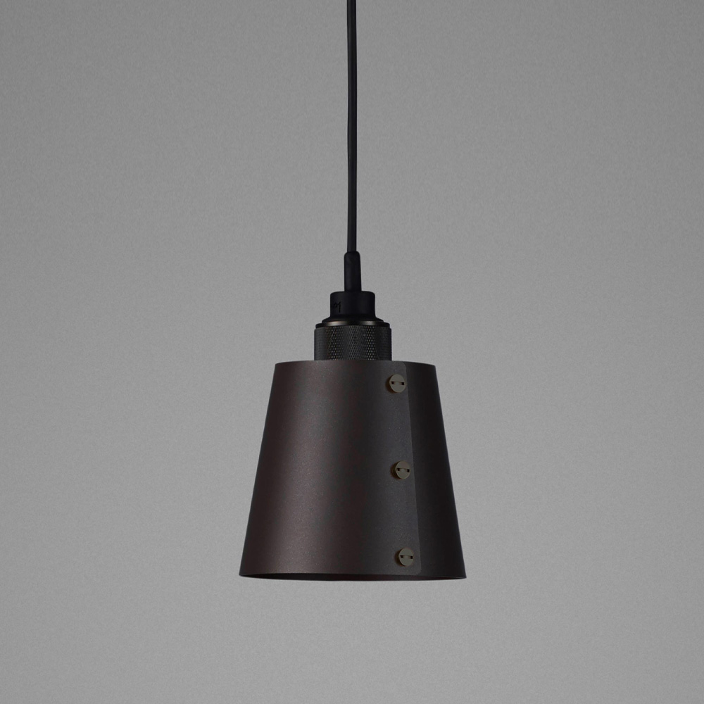 

Hooked 1.0 Small Smoked Bronze Подвесной светильник