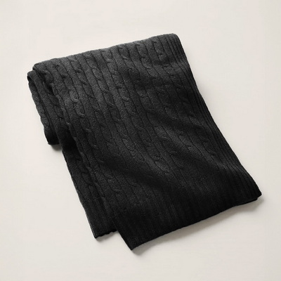 Cable Cashmere Midnight Black Плед