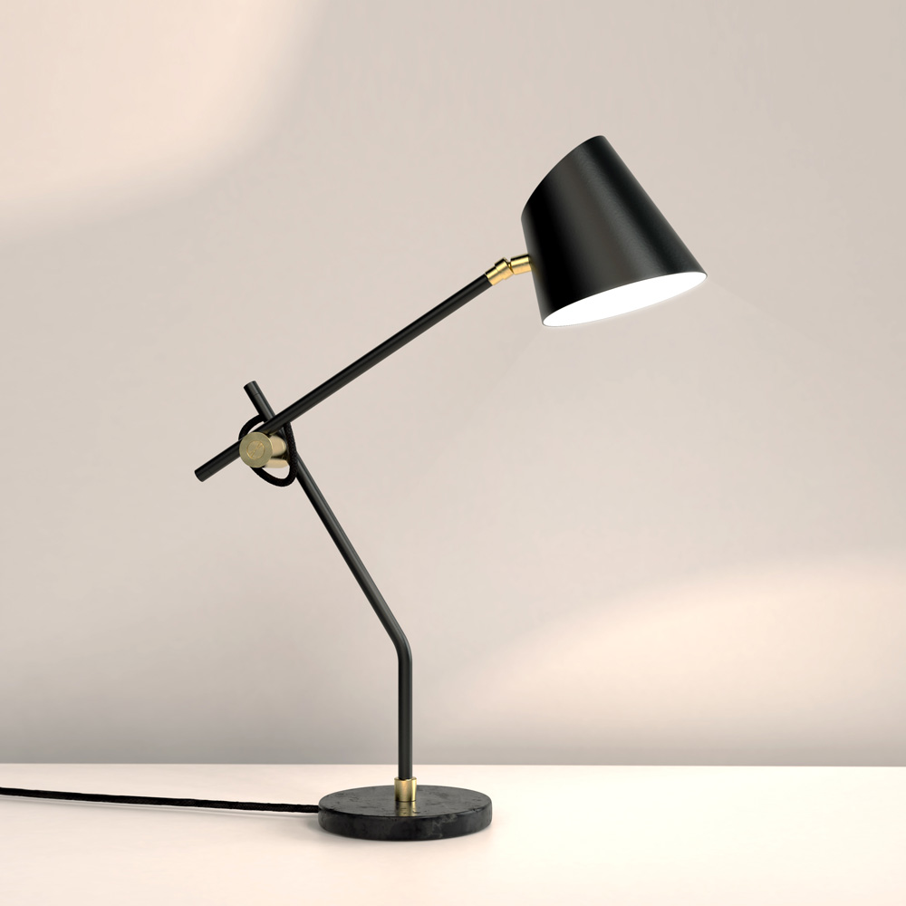 

Hartau Table Black / Brass Настольная лампа