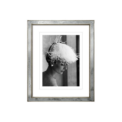 Постер Ostrich Feather Hat Постер Ostrich Feather Hat