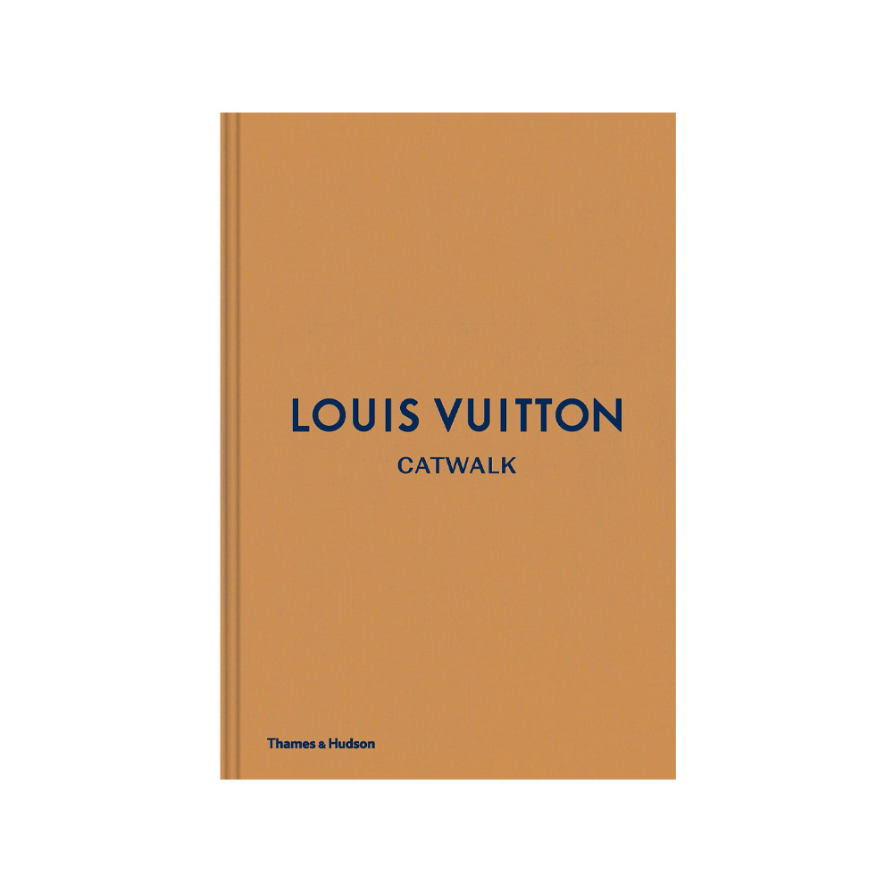 Louis Vuitton Catwalk Книга