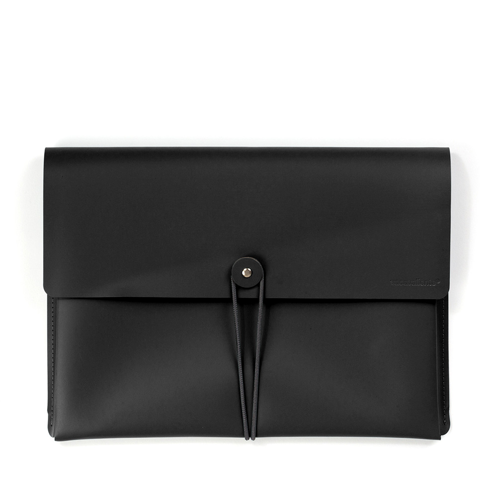 

Urban Black A4 Папка на резинке