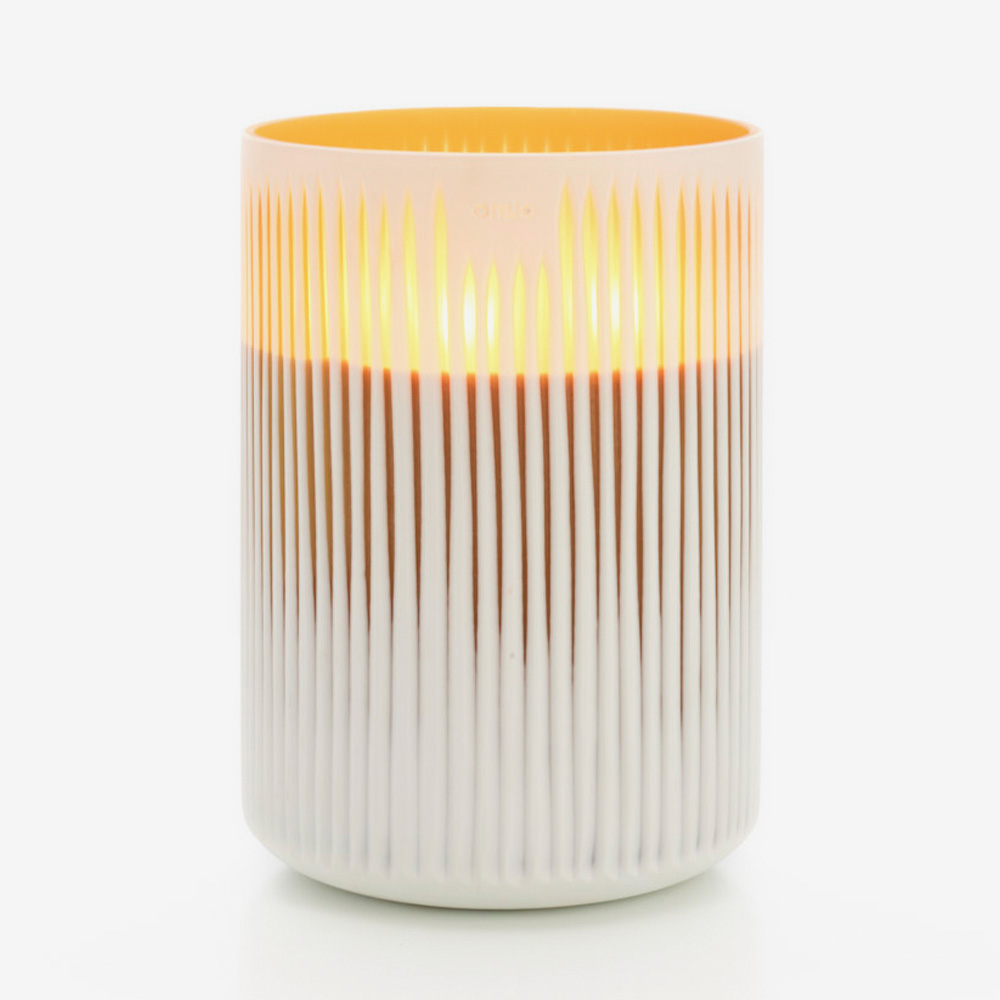 Akosua Serengeti Свеча XL свеча из вощины медовая 4 см