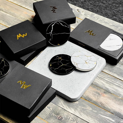 Piano Black - Gold Зарядное устройство Piano Black - Gold Зарядное устройство