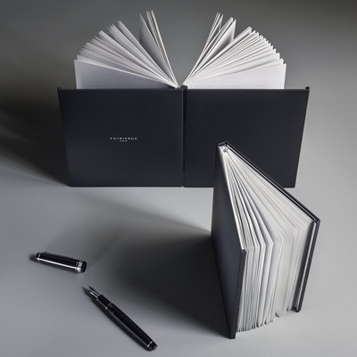 Le Carnet Black Matt - Nickel/White Записная книжка L Le Carnet Black Matt - Nickel/White Записная книжка L