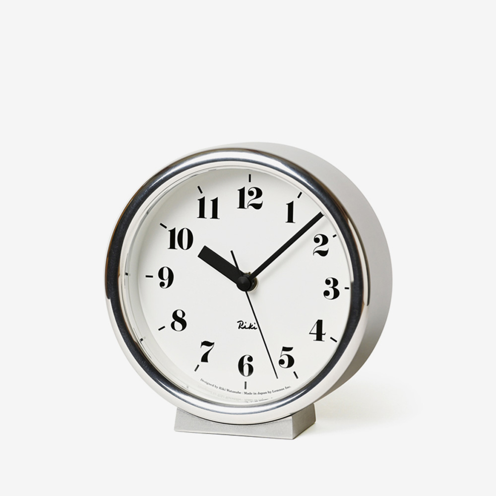 R. Watanabe RIKI Aluminum Часы настольные/настенные n terada carved se часы настенные