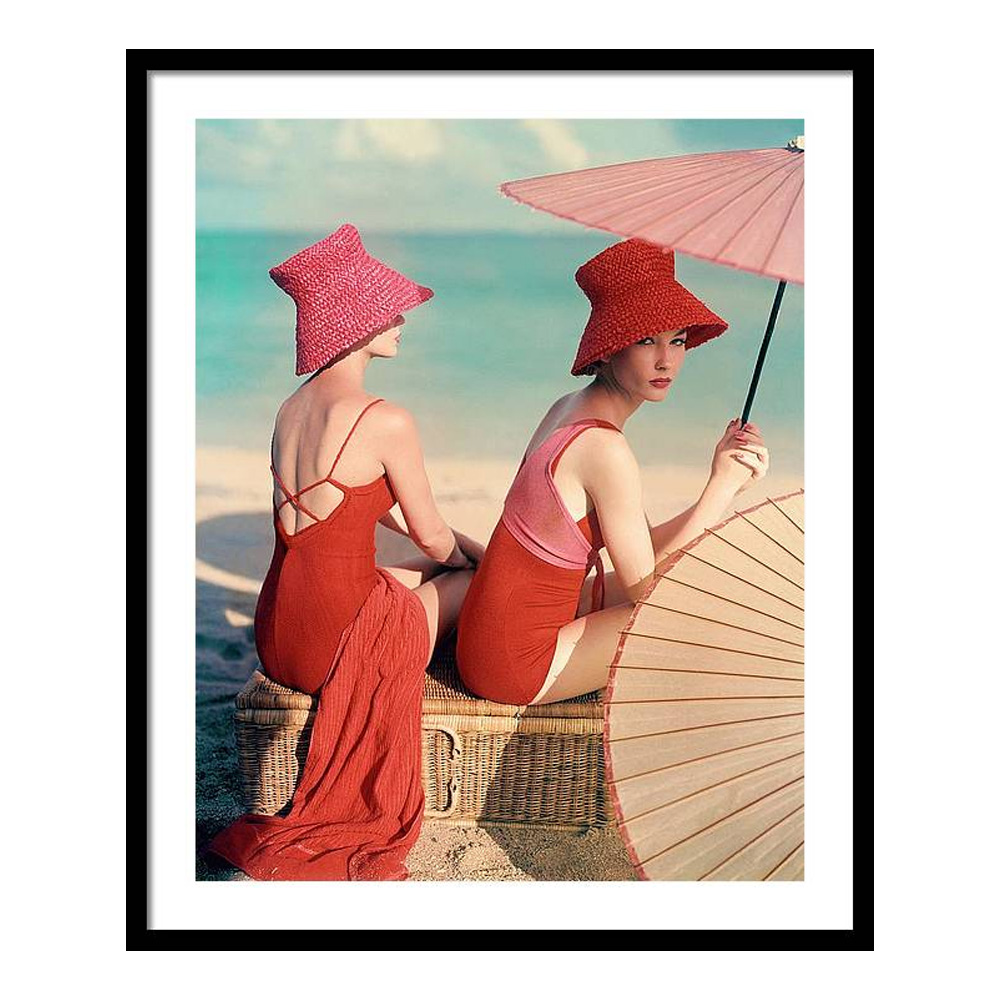 

Models At A Beach Постер