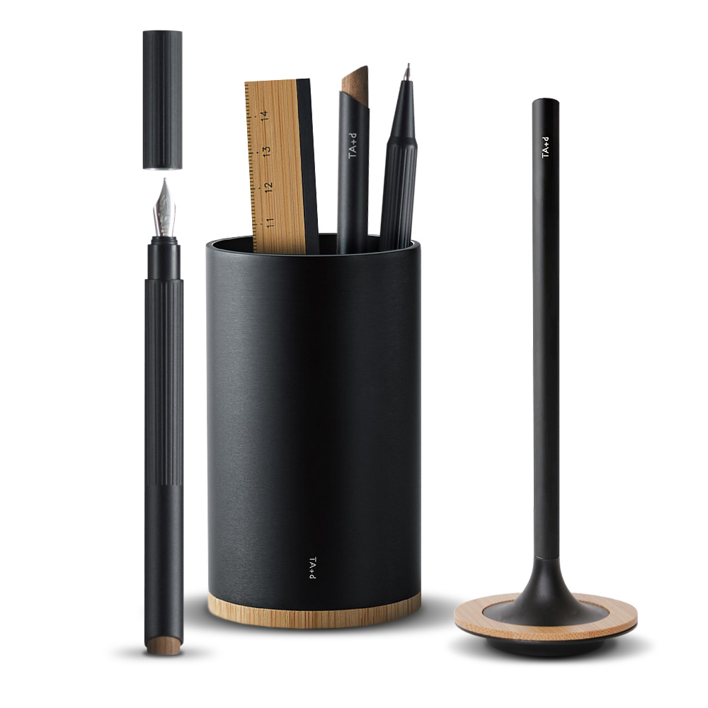 

Bamboo Black III Набор для рабочего стола