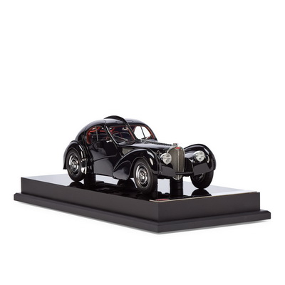 Bugatti 57SC Модель автомобиля 1:18