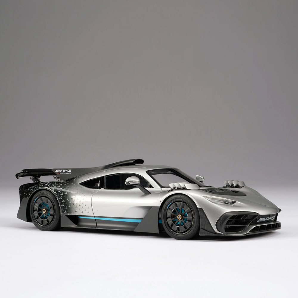 

Mercedes-AMG ONE Модель автомобиля 1:18