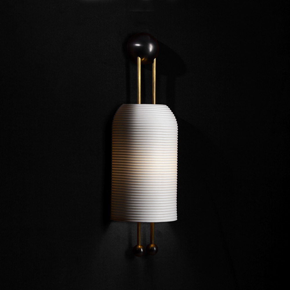 Lantern Настенный светильник Apparatus