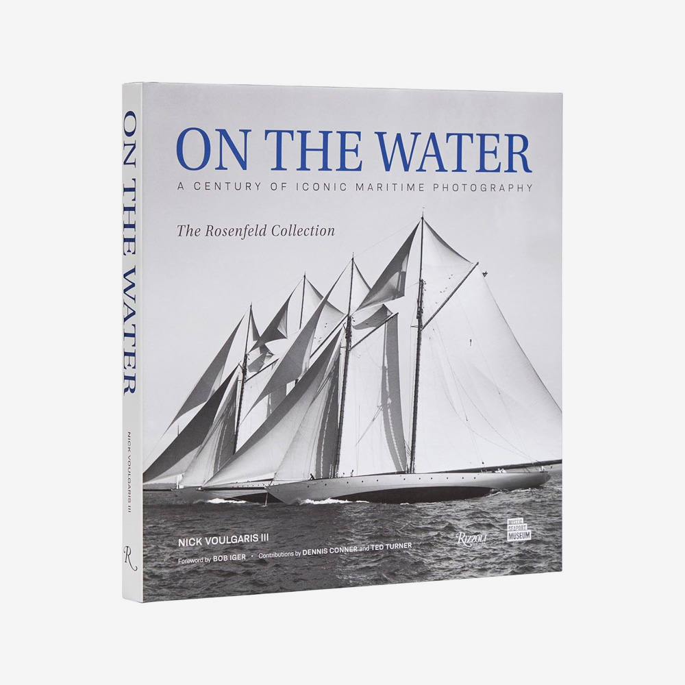 On the Water: A Century of Iconic Maritime Photography from the Rosenfeld Collection Книга книга со скретч слоем