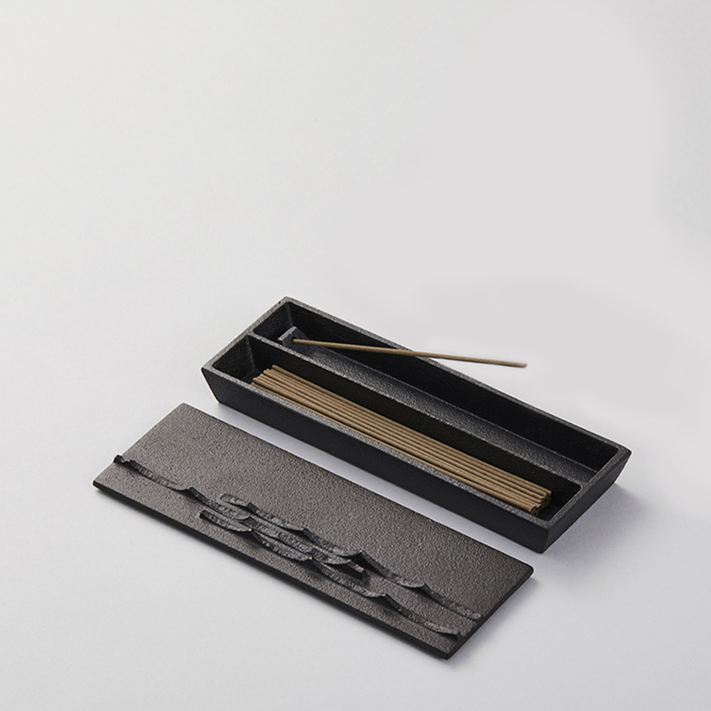 

Haochi I Шкатулка для благовоний с подставкой L