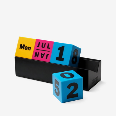 Cubes Yellow/Pink/Blue Календарь
