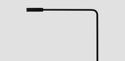 T Reading Black Настольная лампа