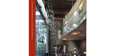 Contemporary Living in Russia Книга