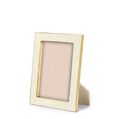 Classic Shagreen Cream Рамка для фото 13х18 Classic Shagreen Cream Рамка для фото 13х18