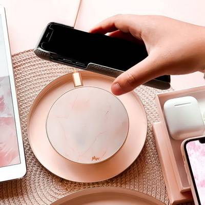 MW Pink Marble - Gold Зарядное устройство MW Pink Marble - Gold Зарядное устройство
