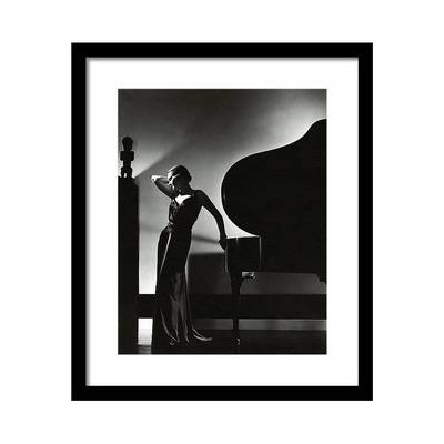 Margaret Horan Posing Beside a Piano Постер Margaret Horan Posing Beside a Piano Постер